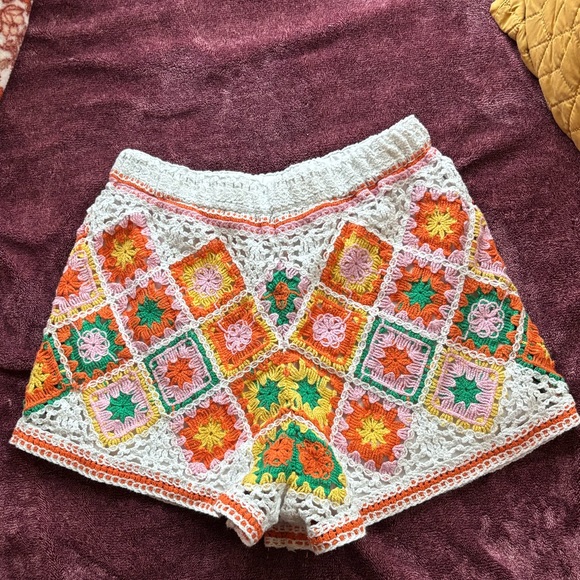 Rebellion White Crochet High-Waist Multicolor Shorts - Picture 2 of 3